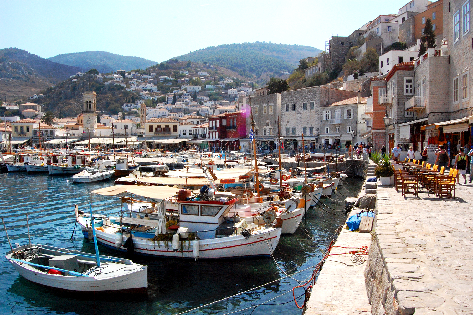  Pulau Hydra Yunani: Apa yang Harus Dilakukan, Tempat Makan &amp; Tempat Menginap